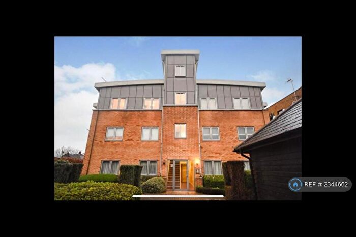 2 Bedroom Flat To Rent In Lynmouth Gardens, Chelmsford, CM2