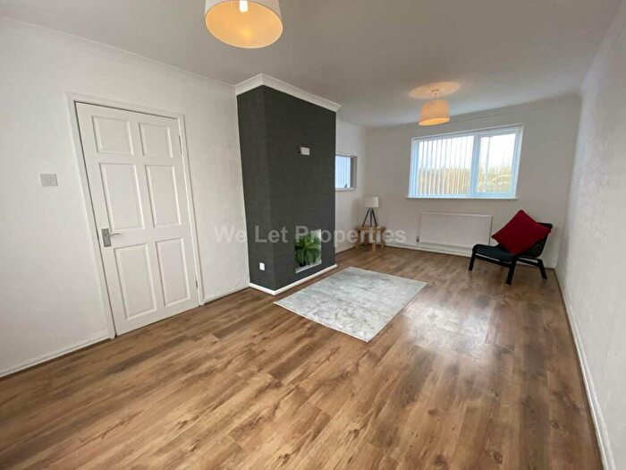 3 Bedroom House To Rent In Dalton Street, Manchester, M40