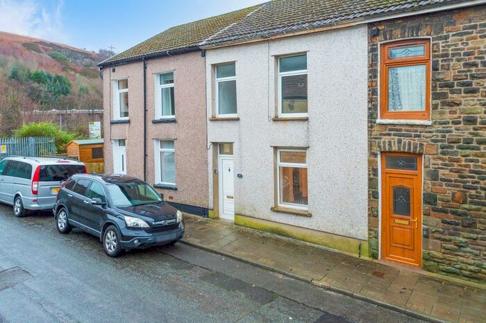 3 Bedroom Terraced House To Rent In Wind Street, Porth CF39