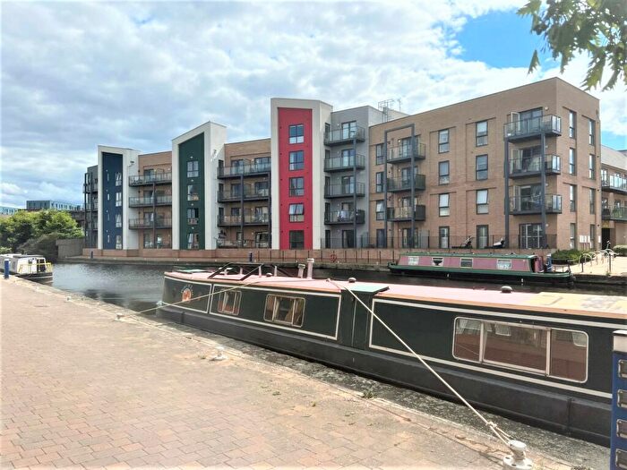 2 Bedroom Apartment To Rent In Wharf Road, Chelmsford, CM2