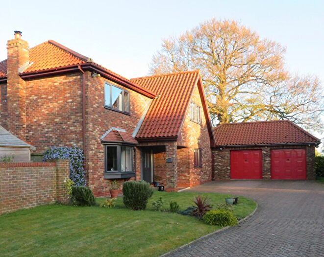 4 Bedroom Detached House For Sale In The Falconers, Redbourne, DN21