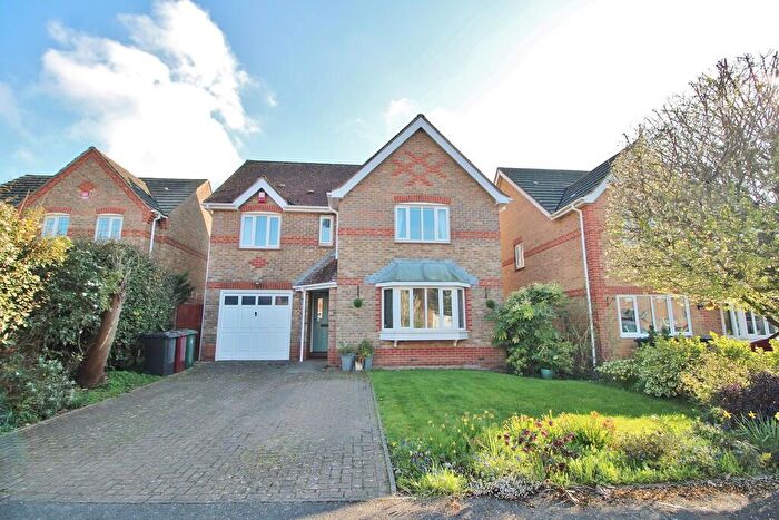 4 Bedroom Detached House For Sale In Fraser Gardens, Emsworth, PO10