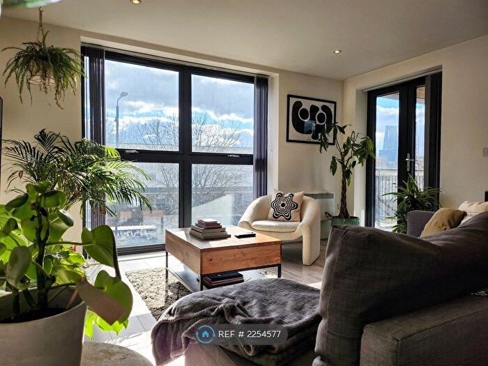 1 Bedroom Flat To Rent In Satchwell Road, London, E2