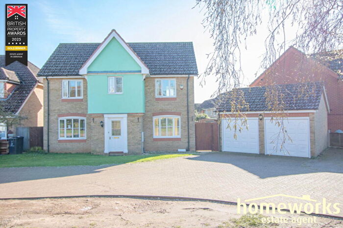 4 Bedroom Detached House For Sale In Wallace Close, Dereham, NR19