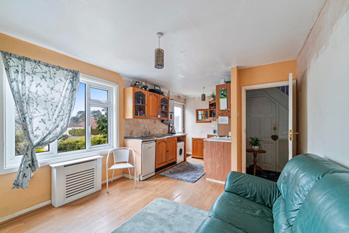 3 Bedroom Terraced House For Sale In Milton Brow, BS22