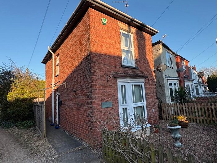 3 Bedroom Detached House For Sale In St Thomas Road, Spalding, PE11