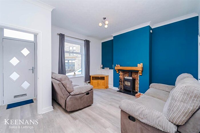 3 Bedroom Terraced House To Rent In Ivy Street, Rossendale, BB4