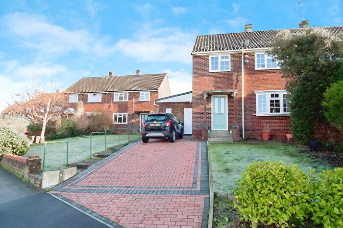 3 Bedroom Semi-Detached House For Sale In Sedgwick Road, Bishopstoke, SO50