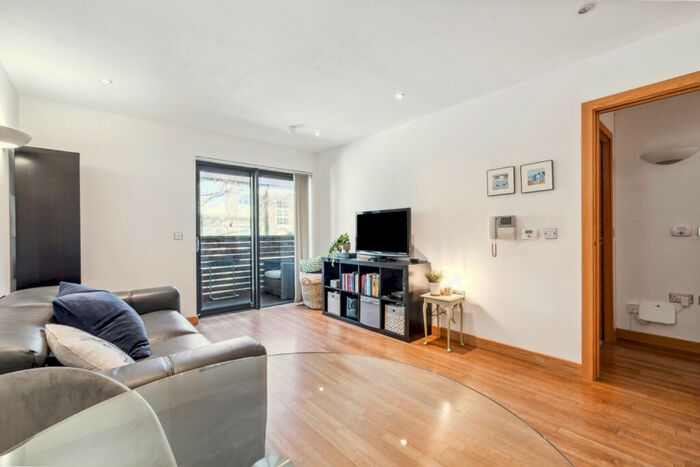 1 Bedroom Flat To Rent In Terrace Apartments, Drayton Park, N5