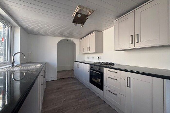 3 Bedroom Property To Rent In Millfield Avenue, Walsall, WS3