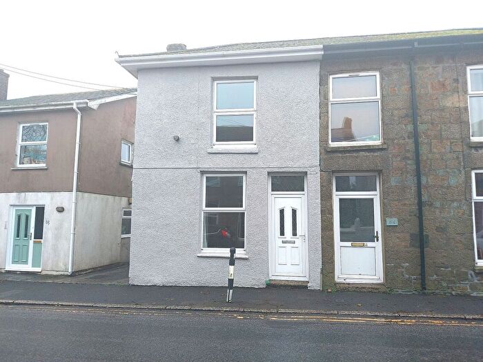 2 Bedroom Semi-Detached House To Rent In Fore Street, Camborne, TR14
