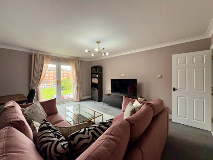 2 Bedroom Flat To Rent In Ferry Road, Yorkhill, Glasgow, G3