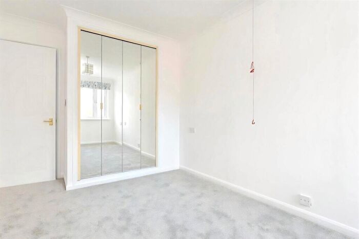 1 Bedroom Retirement Property To Rent In Cranley Gardens, SM6