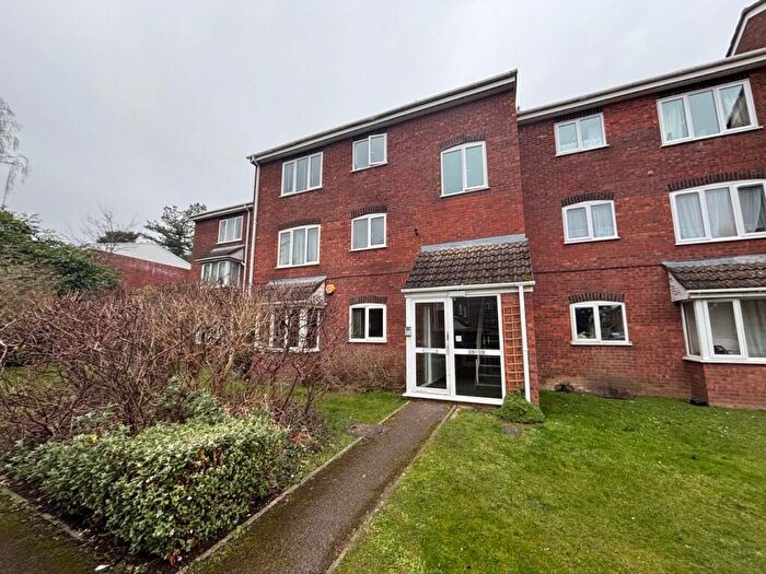 2 Bedroom Flat To Rent In Bexley Court, Reading, RG30