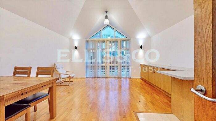 3 Bedroom Detached House To Rent In Nettleden Avenue, Wembley, Middlesex, HA9