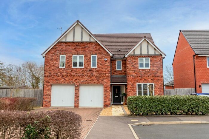 5 Bedroom Detached House For Sale In Gosney Fields, Pinvin, Pershore, Worcestershire, WR10