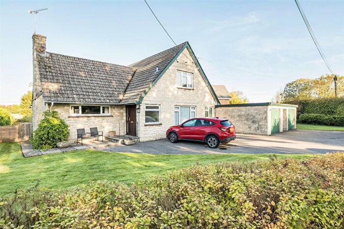 5 Bedroom Detached Bungalow For Sale In Westleaze Close, Charminster, Dorchester, DT2