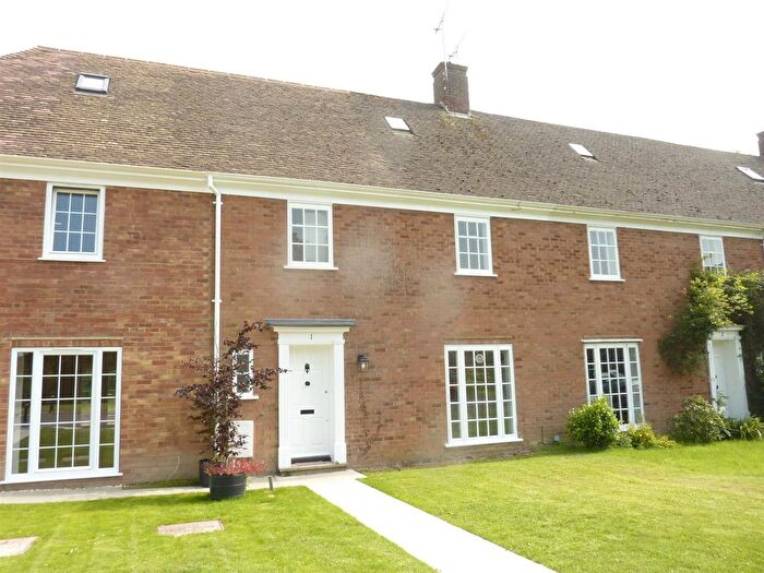 3 Bedroom Semi Detached House To Rent In Westwell Court, Tenterden, TN30