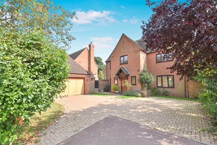 4 Bedroom Detached House For Sale In The Orchard, Little Paxton, St. Neots, PE19