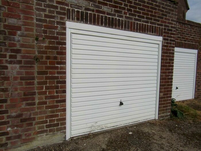 Garage / Parking To Rent In Frinton-on-Sea, Essex, CO13