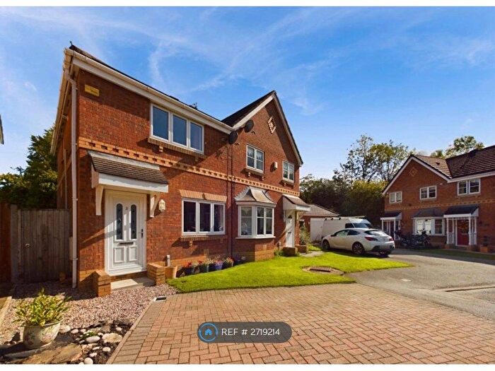 3 Bedroom Semi Detached House To Rent In Lauren Close, Liverpool, L36