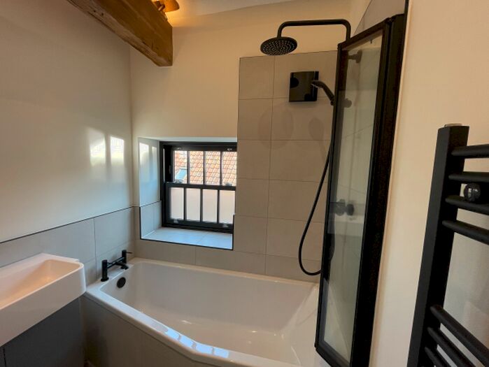 2 Bedroom Apartment To Rent In Bowling Green Yard, Knaresborough, HG5