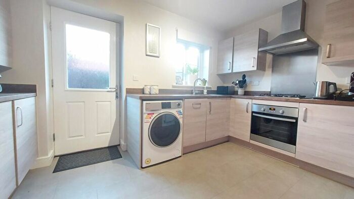 2 Bedroom End Of Terrace House For Sale In Ivatt Close, Bourne, PE10