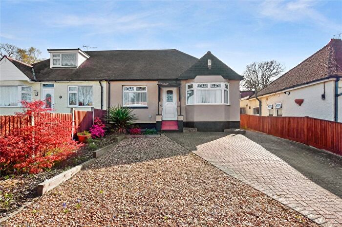 3 Bedroom Bungalow For Sale In Joydens Wood Road, Joydens Wood, Kent, DA5