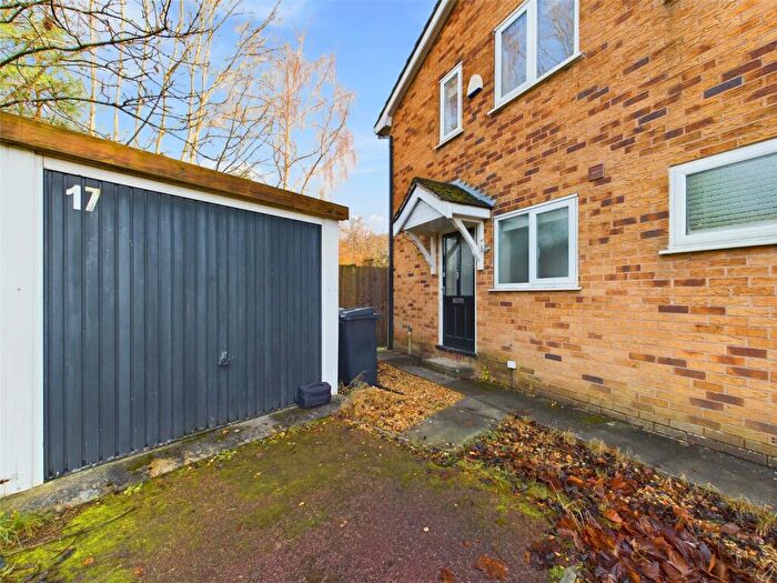 1 Bedroom Semi-Detached House To Rent In Larchwood Drive, Wilmslow, Cheshire, SK9