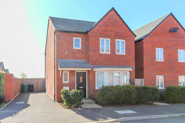 3 Bedroom Detached House To Rent In Stainer Avenue, Wellingborough, NN8