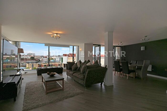 3 Bedroom Flat For Sale In Baltic Quay, Mill Road, Gateshead, NE8