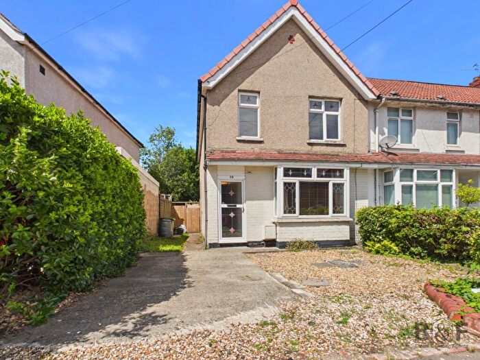 3 Bedroom End Of Terrace House To Rent In Gloucester Road, Staple Hill, BS16