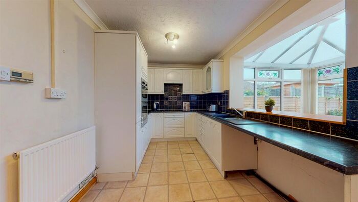 4 Bedroom Terraced House To Rent In Longfield Avenue, Pudsey, Leeds LS28