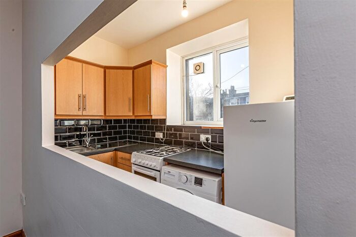 1 Bedroom Flat For Sale In Gala Park, Galashiels, TD1