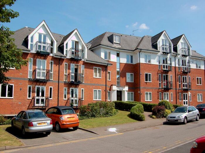 1 Bedroom Flat To Rent In Greenwich Court, Park View Close, St Albans, AL1