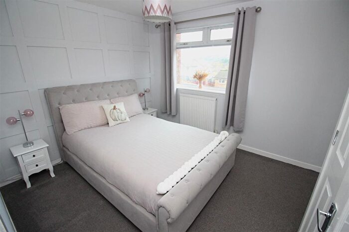 2 Bedroom Terraced House For Sale In Auchneagh Crescent, Greenock, Inverclyde, PA16