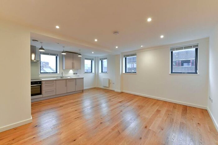 1 Bedroom Apartment To Rent In Woking, Surrey, GU21