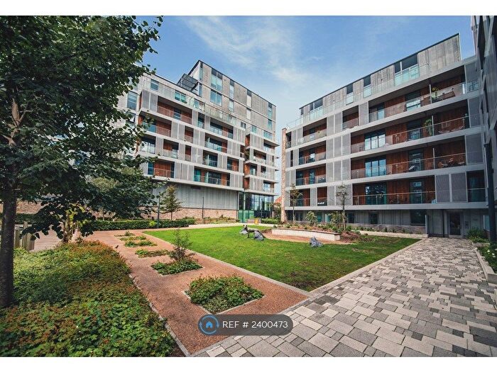 2 Bedroom Flat To Rent In Albert Road, London, NW6