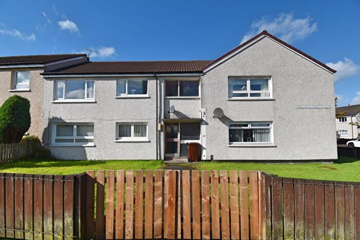 2 Bedroom Flat For Sale In West Woodside Avenue, Port Glasgow, PA14