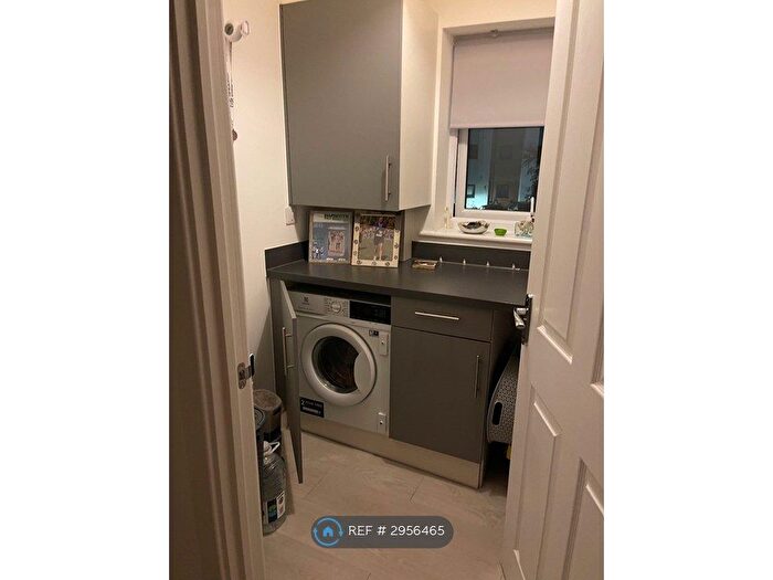 1 Bedroom Flat To Rent In Wallingford Road, Basingstoke, RG24