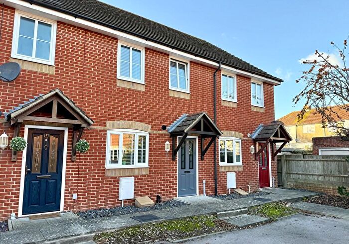 2 Bedroom Terraced House For Sale In Farthing Close, Gosport, PO12