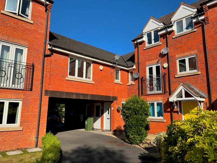 1 Bedroom Flat To Rent In Michael Tippet Drive, Worcester, WR4