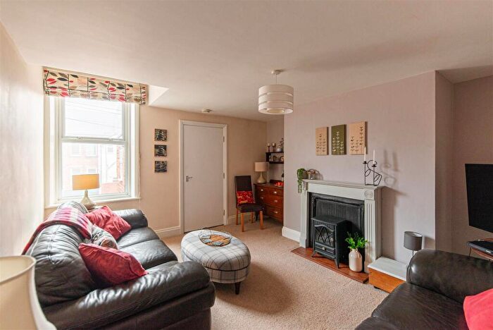 3 Bedroom Maisonette To Rent In Trewhitt Road, Heaton, Newcastle Upon Tyne, NE6