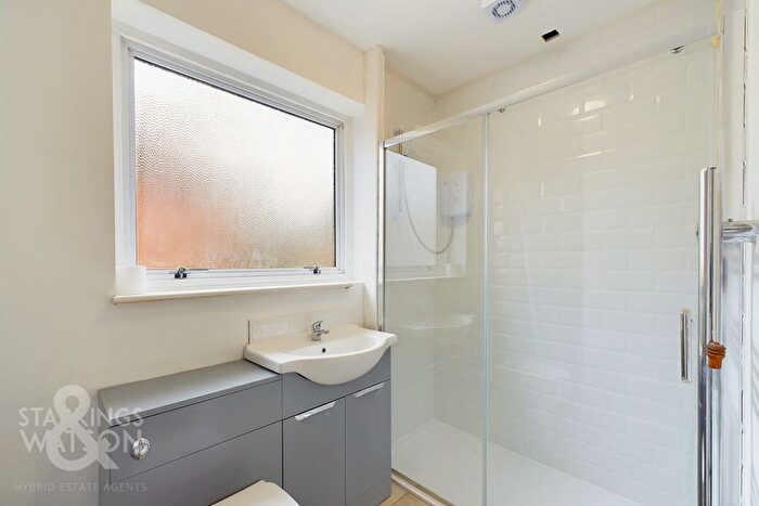 2 Bedroom Detached Bungalow For Sale In Tower Mill Road, Bungay, NR35
