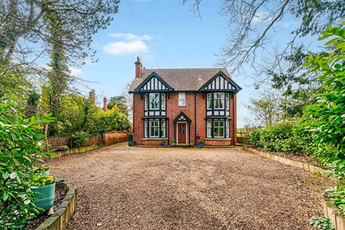 5 Bedroom House For Sale In Station Road, Claverdon, Warwick, CV35