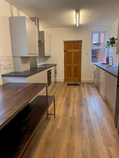 5 Bedroom Property To Rent In Mayfair Road, Jesmond, Newcastle Upon Tyne, NE2