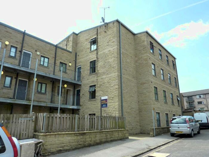 2 Bedroom Flat To Rent In The Abode, Sunderland Street, Halifax, West Yorkshire, HX1