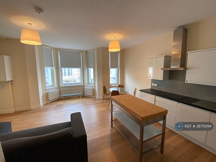 1 Bedroom Flat To Rent In Citadel Road, Plymouth, PL1