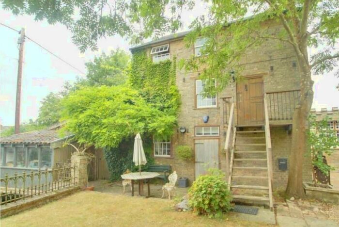 1 Bedroom Flat To Rent In Mill Road, Buxhall, Stowmarket, IP14