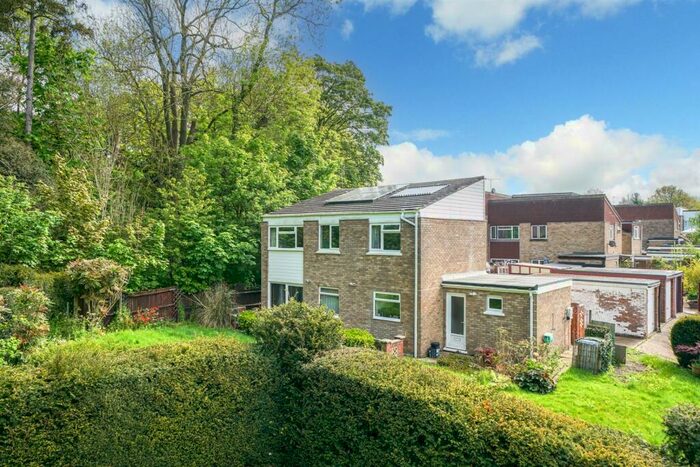 3 Bedroom Detached House To Rent In Marlborough Rise, Hemel Hempstead, HP2